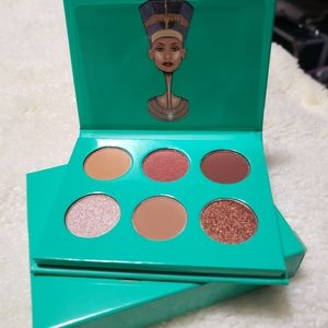 Juvia's Place Nubian palette